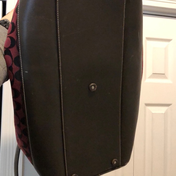 Authentic Coach Duffle Bag - Picture 4 of 5